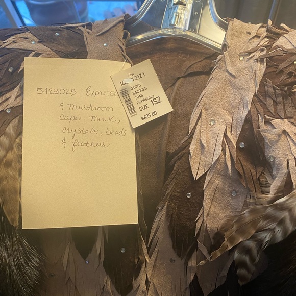 Pat Dahnke Vintage Cape/Shirt - Picture 3 of 6